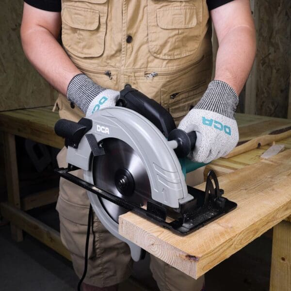 DCA 2000W 235mm Electric Circular Saw